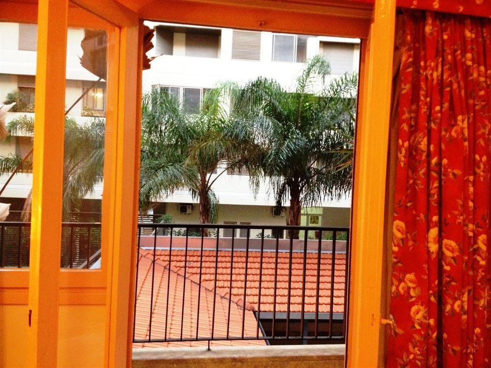 Embassy Hotel Beirut Exterior photo